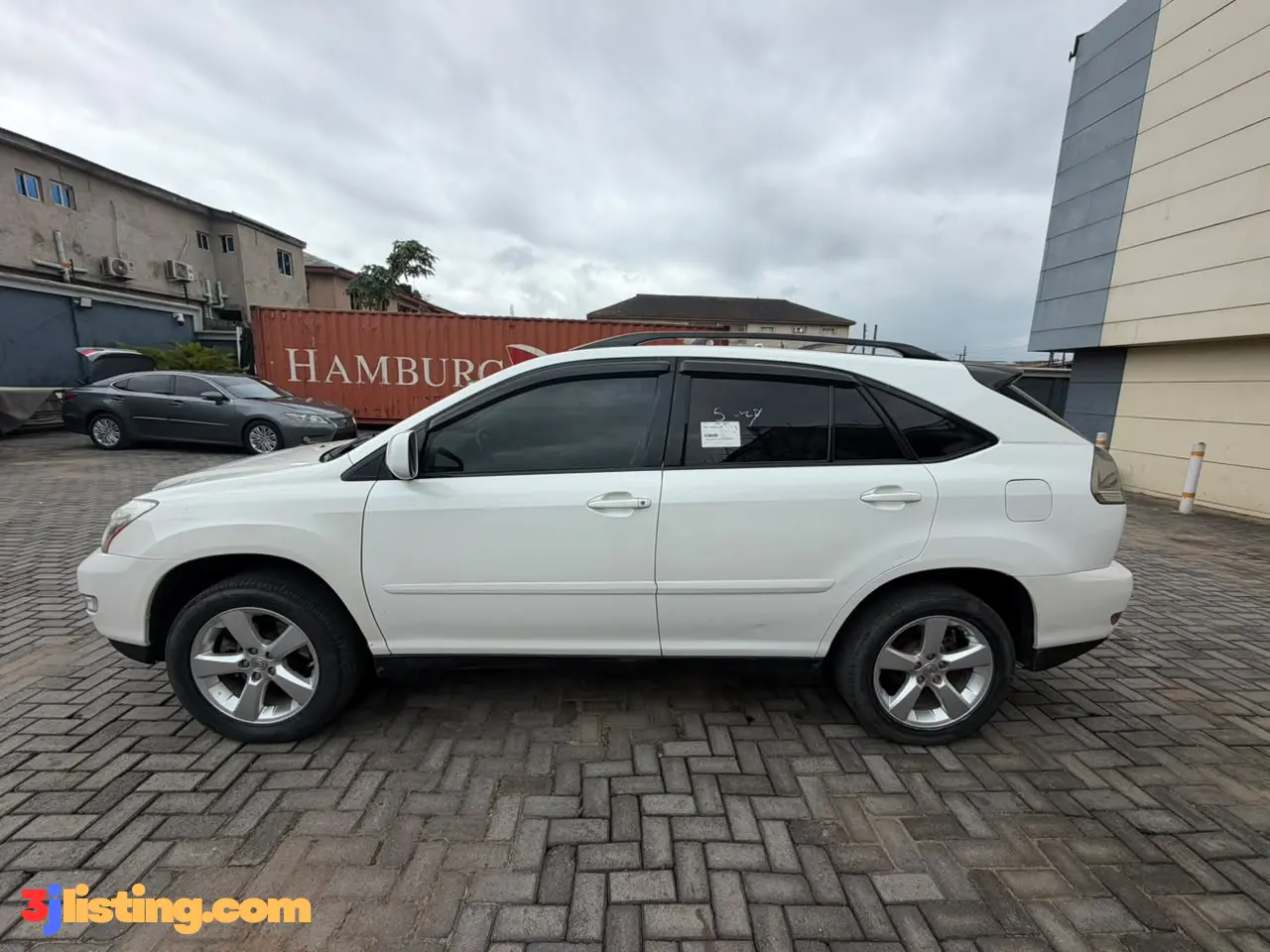 Lexus 350