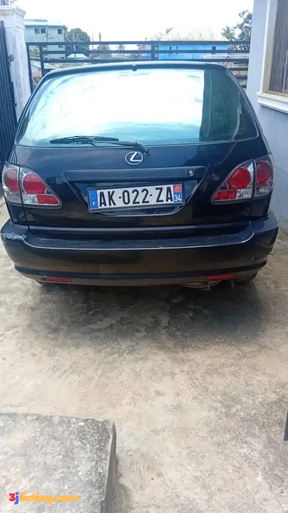 Lagos Cleared: Foreign Used 2003 Lexus RX300(Accident Free)Full Option