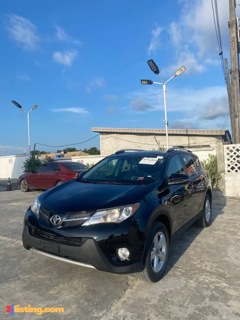 FOREIGN USED 2015 TOYOTA RAV4 XLE