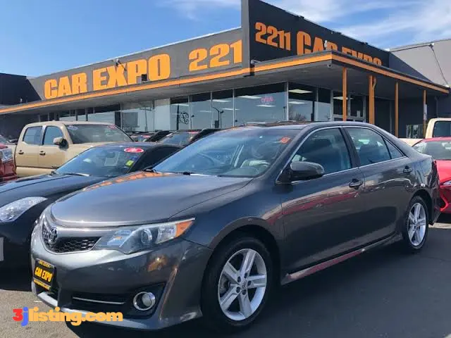 2014 Toyota Camry SE