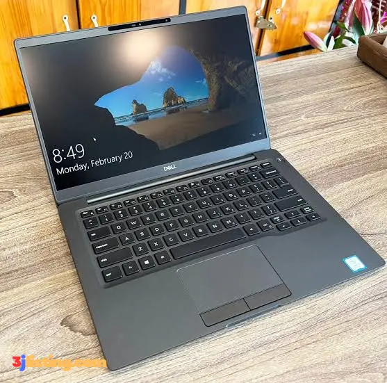 Dell Latitude 7400