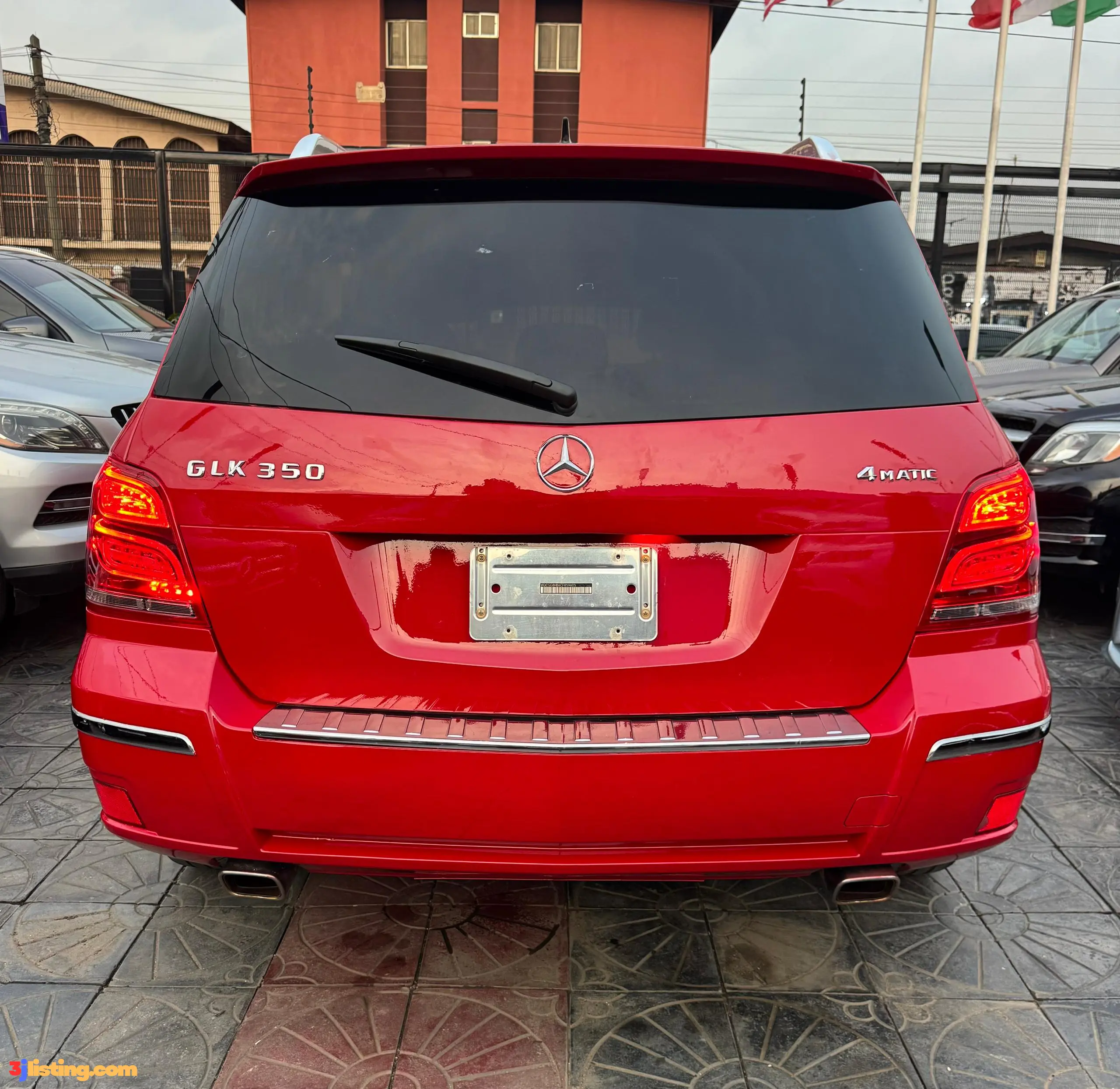 *NOT-REGISTERED BENZ GLK350 2012*  2023 Entry, Panoramic roof, Reverse camera, Power boot, Interior: Super clean, Nothing to fix.