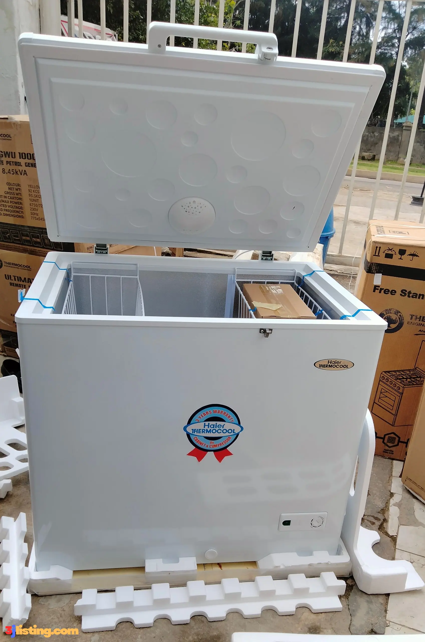 Thermocool 250 Liters Deep Freezer