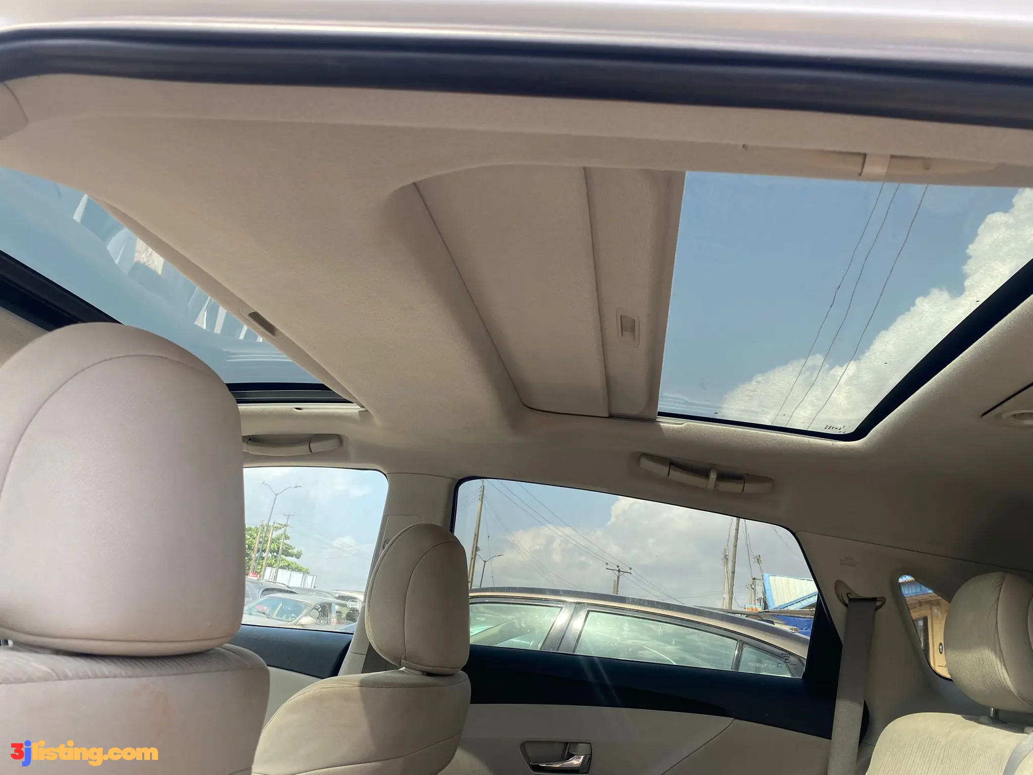 2010 toyota venza  Double panoramic  Power booth 2025 on custom  Reverse camera