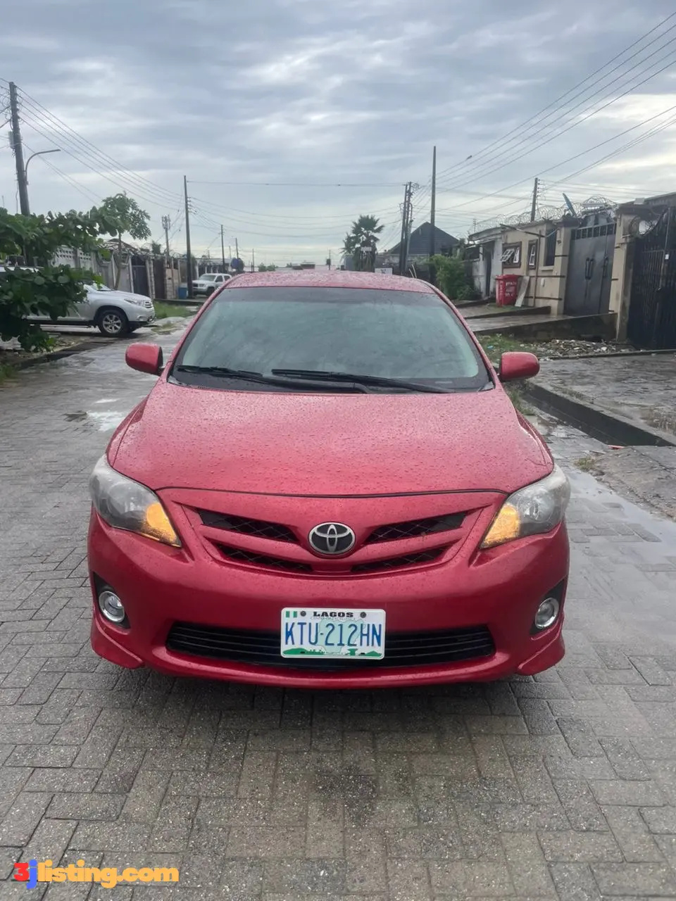 PREMIUM 2012 TOYOTA COROLLA SPORT
