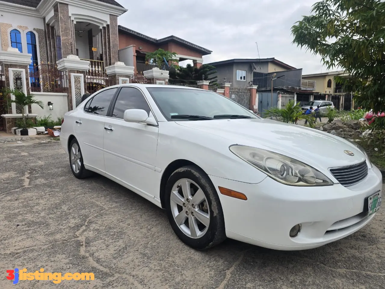 Briefly And Neatly Used 2005 Lexus ES330