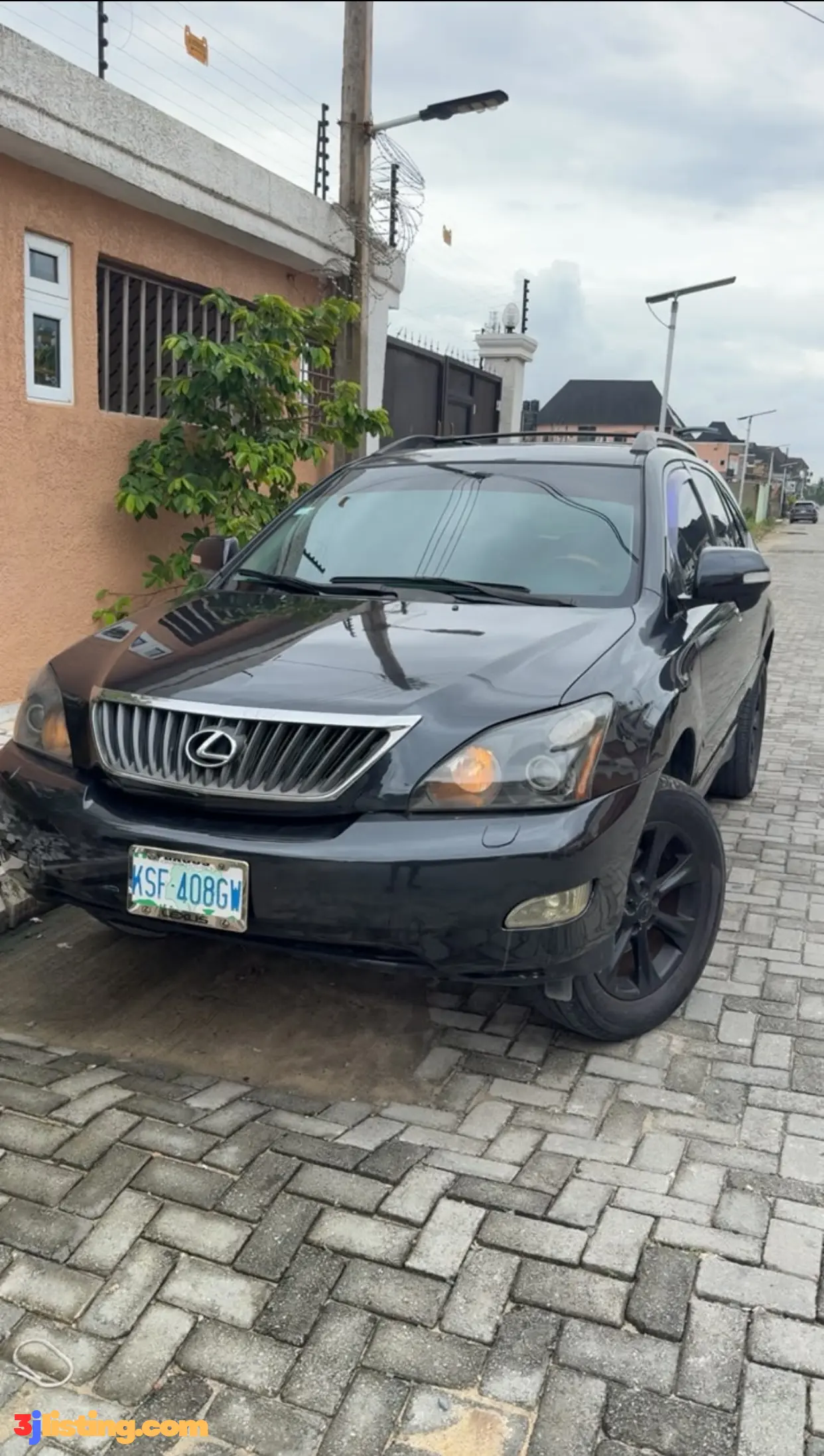 Clean Registered 2009 Lexus RX350 With LRI Lights