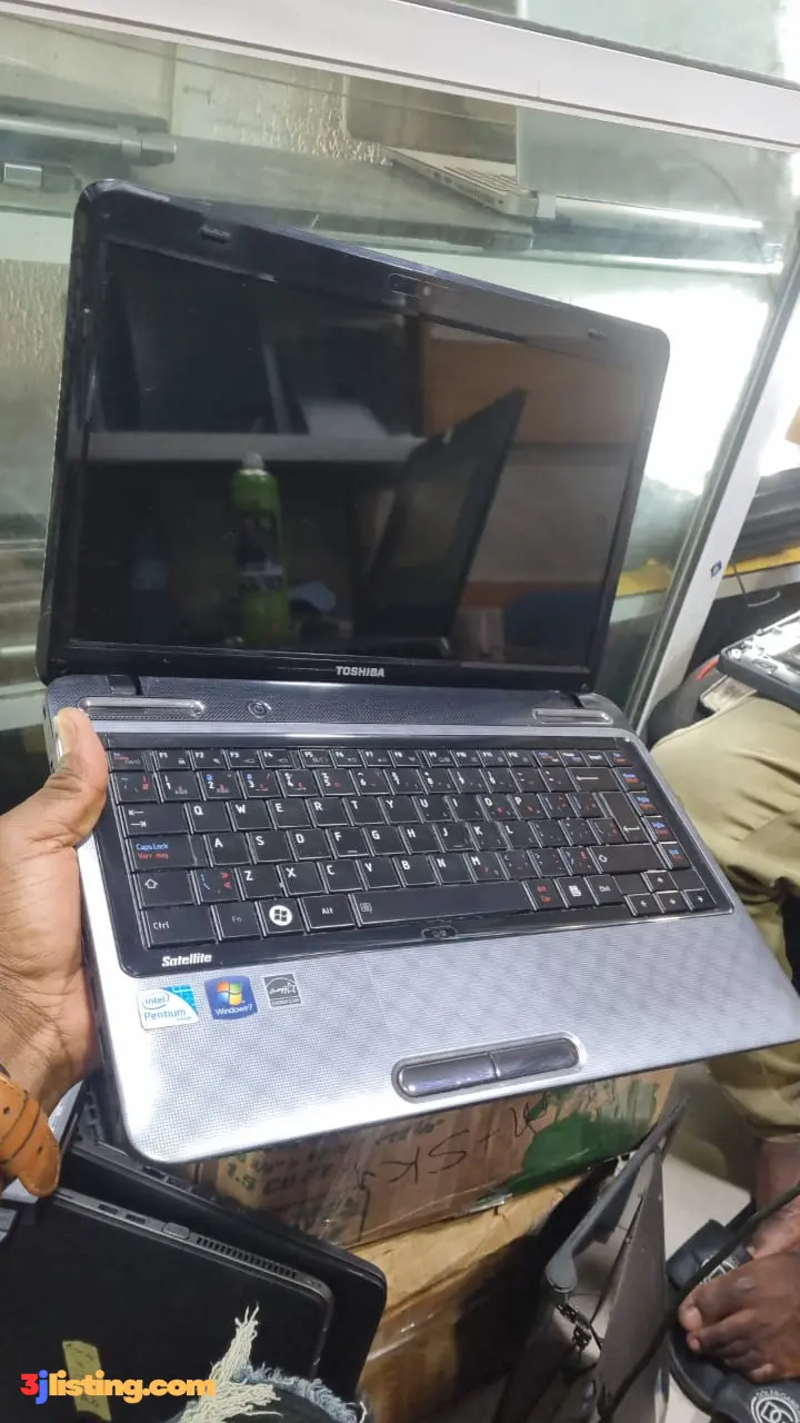 Toshiba Intel pentium  250gb