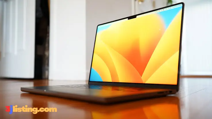 Apple MacBook Pro M2 Max