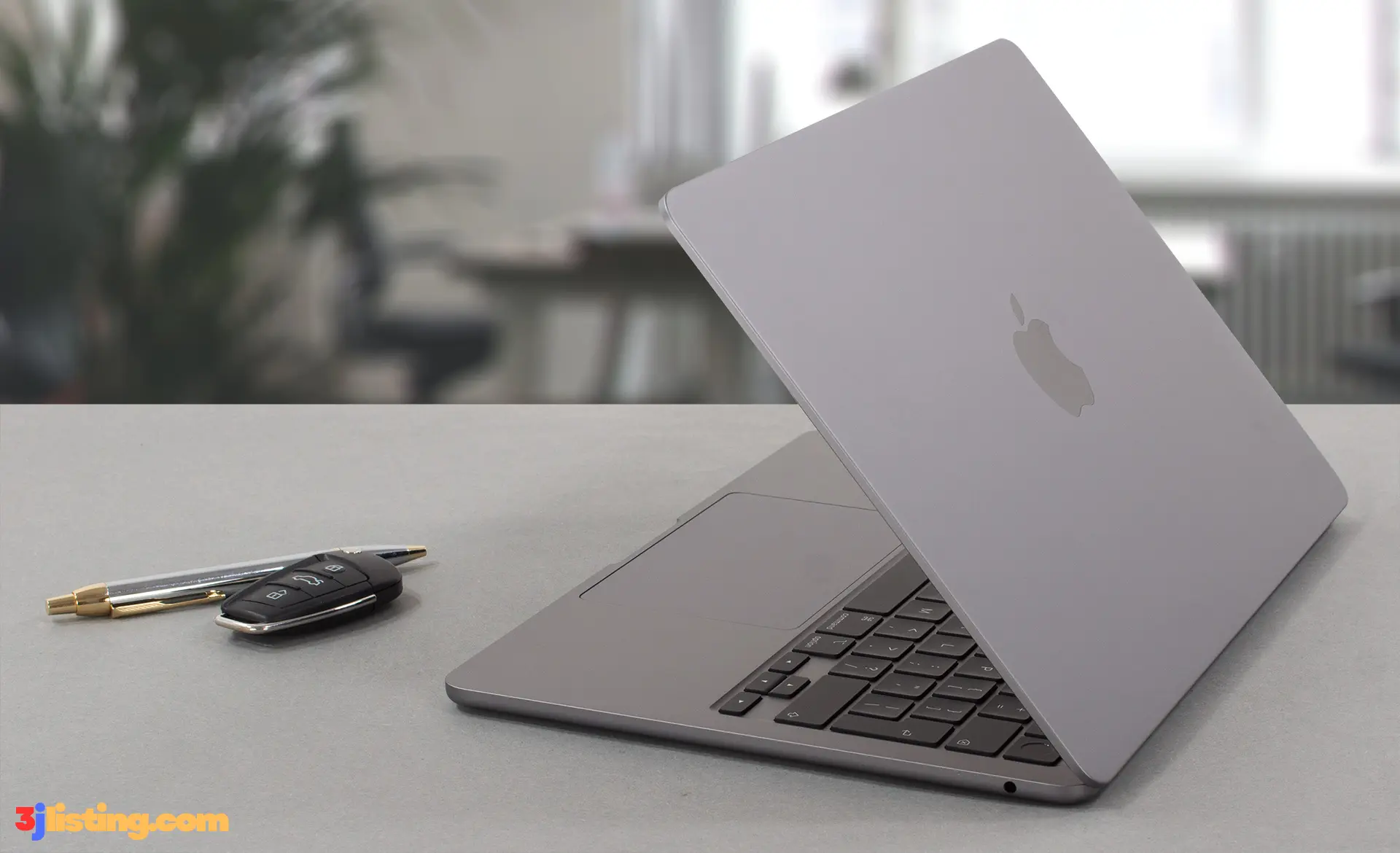 Apple MacBook Air M2 2022
