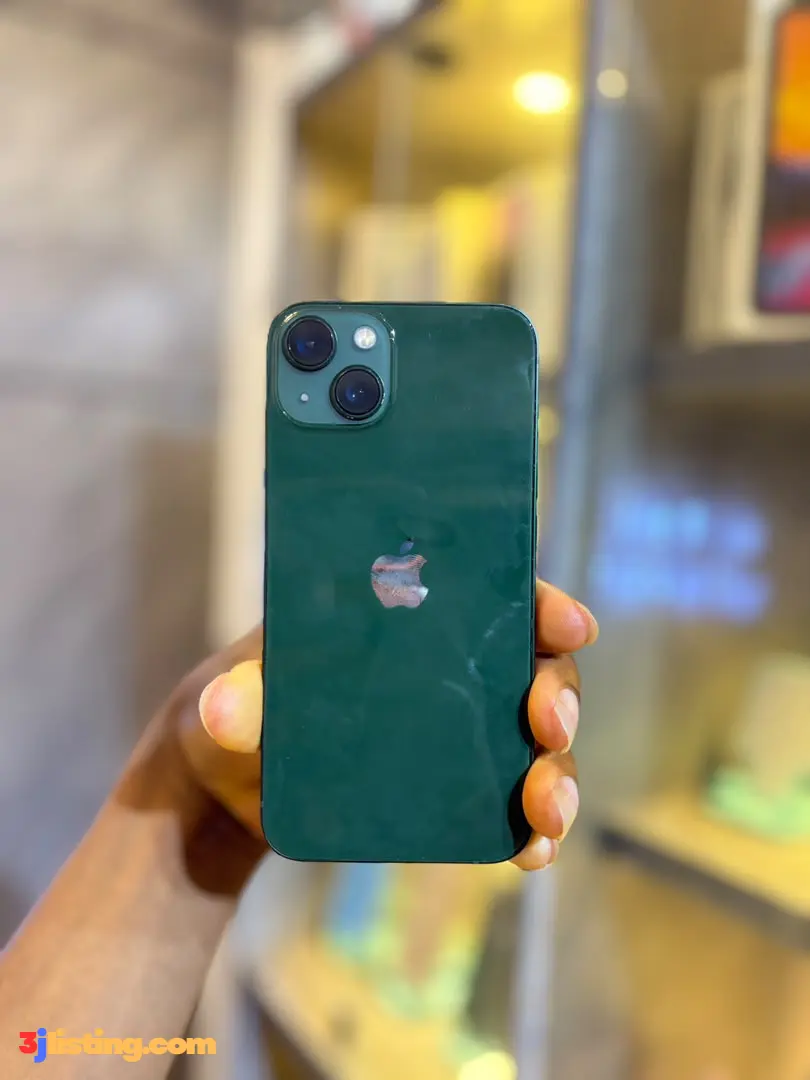 iPhone 13