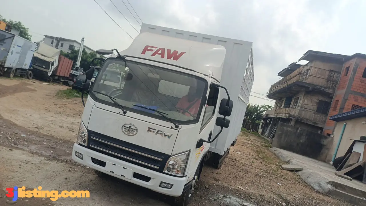 LIGHT TRUCK CARRIER