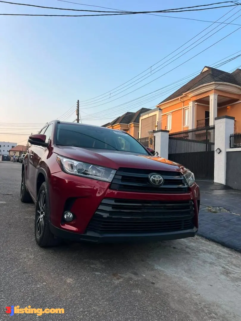 New Arrival: Foreign Used 2018 Toyota Highlander SE(Accident Free)