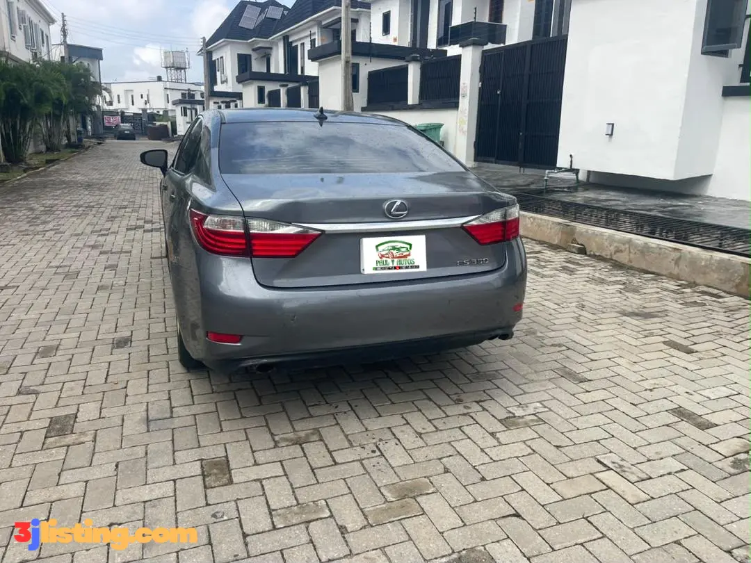 Clean First Body 2014 Lexus ES350(2024 ENTRY)Full Option