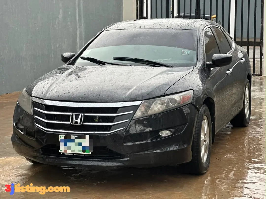 CLEAN REGISTERED 2010 HONDA CROSSTOUR FULLY LOADED