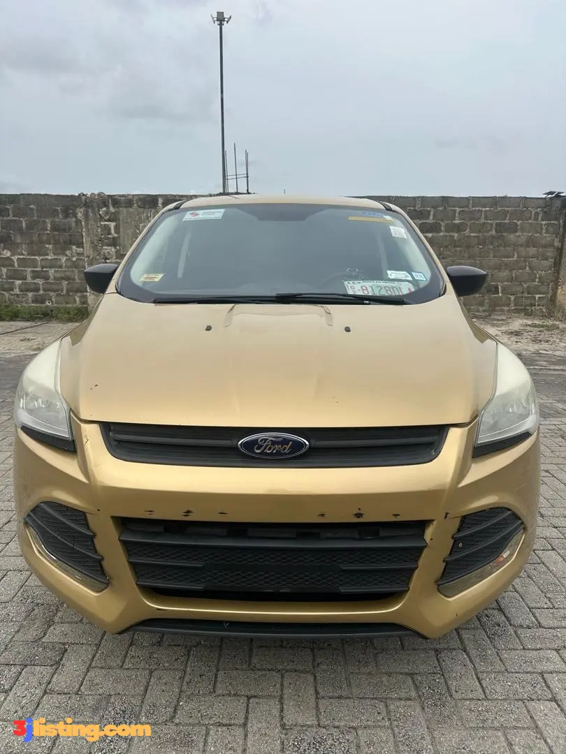 FOREIGN USED 2014 FORD ESCAPE WITH REVERSE CAMERA